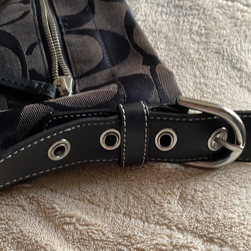 Coach Purse - Picture 7 of 13